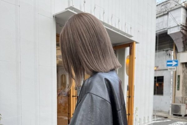 シアーベージュはどんな髪色？特徴からおすすめスタイルまで美容師が徹底解説