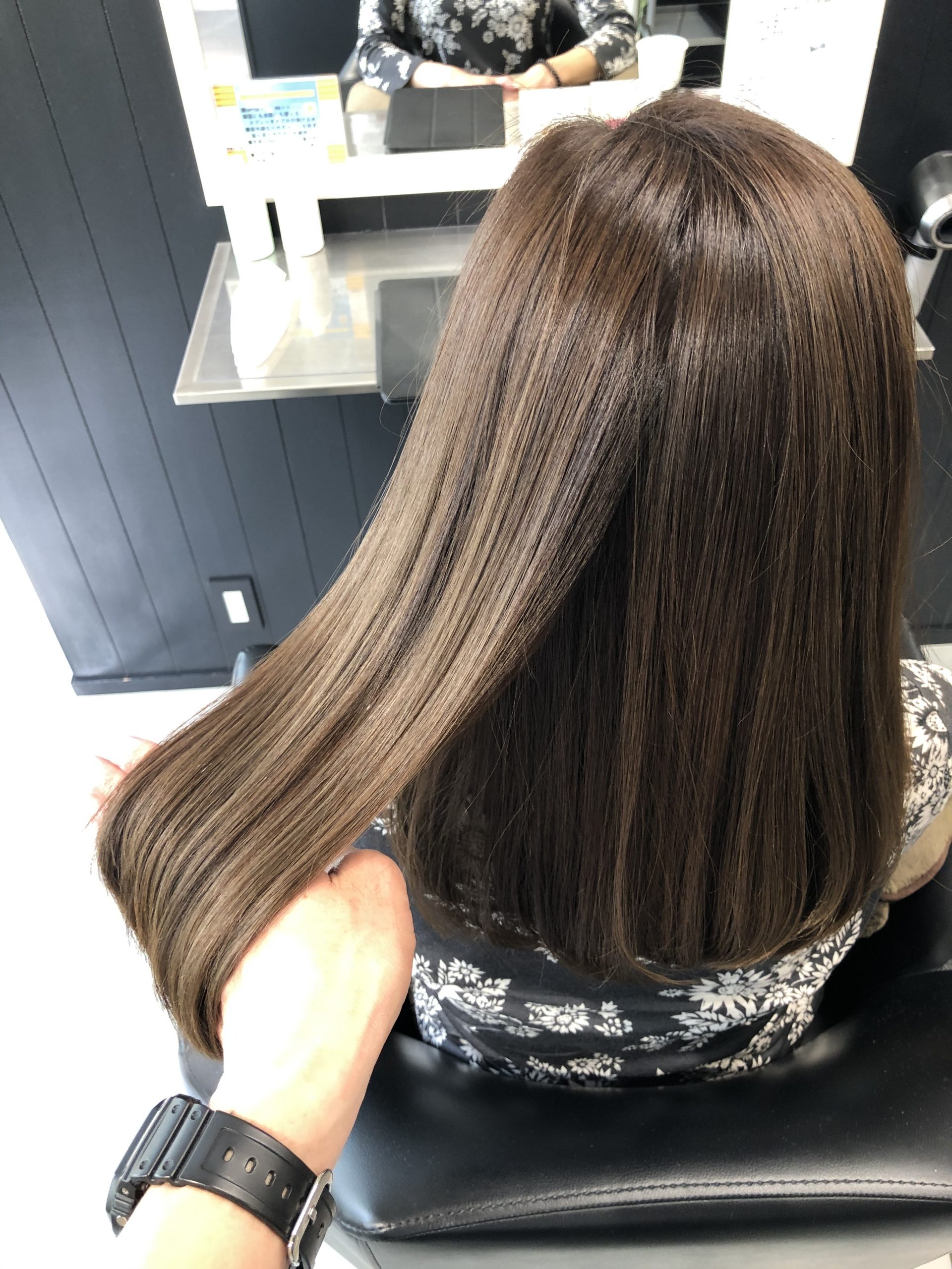 【暖色系+寒色系】スロウカラーなら濁りのない綺麗な髪色になるのでオススメ!?