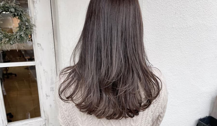 白髪バレイヤージュ