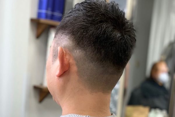 アッシュグレー メンズ ブリーチなし