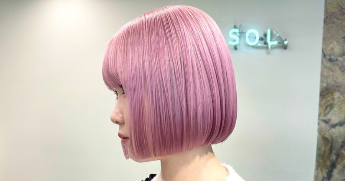 ペールピンクの髪色