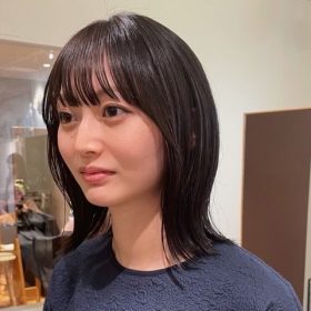 ブルーグレーはどんな髪色？特徴・人気スタイル・色落ち対策を美容師が徹底解説