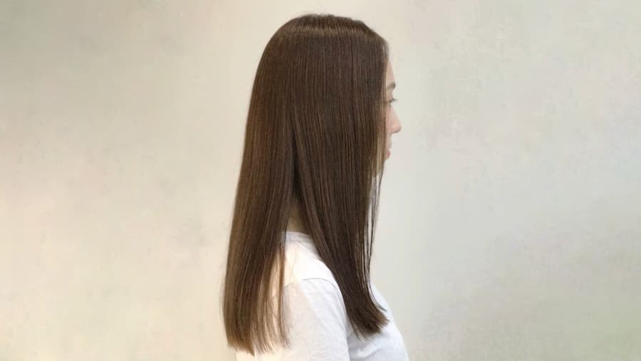 髪を伸ばしたいけど量を減らしたい・軽くしたいときの対処法を美容師が徹底解説