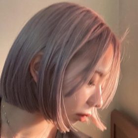 ホワイトベージュはどんな髪色？似合う人・ブリーチ回数・色落ちまで徹底解説