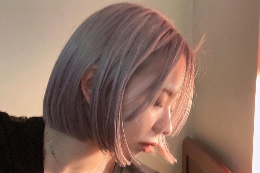 ホワイトベージュはどんな髪色？似合う人・ブリーチ回数・色落ちまで徹底解説