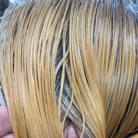 ブリーチ後のベース