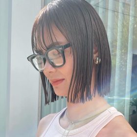 アッシュベージュはどんな髪色？暗めも明るめもかわいい人気ヘアカラーを徹底解説