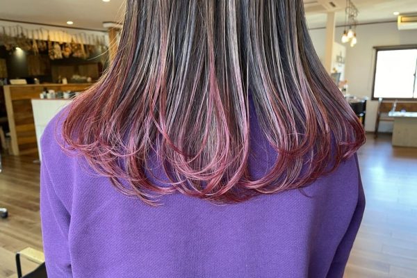 毛先ピンクがかわいい！人気のピンク×ポイントカラーのスタイル特集