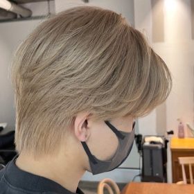 メンズに似合うハイトーンカラー13選｜人気色・髪型・注意点も解説