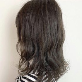 オリーブブラウンはどんな髪色？ブリーチなしでも楽しめる透明感カラーを徹底解説