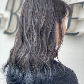 モノトーン×インディゴのグラデーションカラー