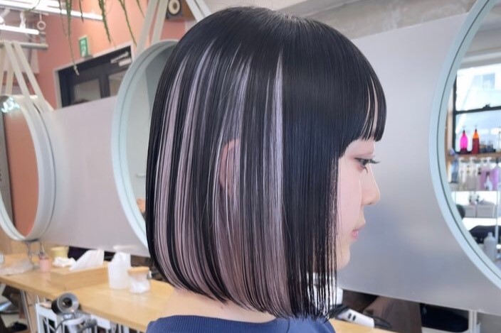 黒髪にインナーカラーを入れるなら?色選びのポイントとおすすめスタイル11選