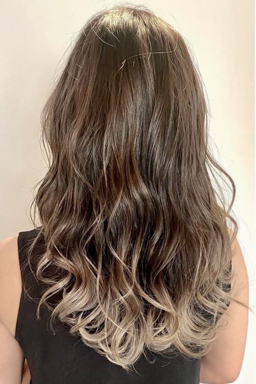 ミルクティーローライトヘアカラー