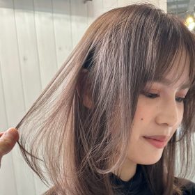 ラベンダーグレージュヘアカラー