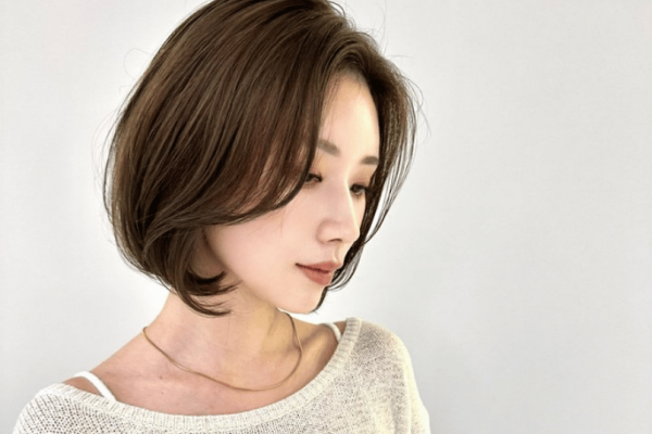 8トーンの髪色で垢抜け！大人女子に人気のヘアカラーと失敗しない選び方