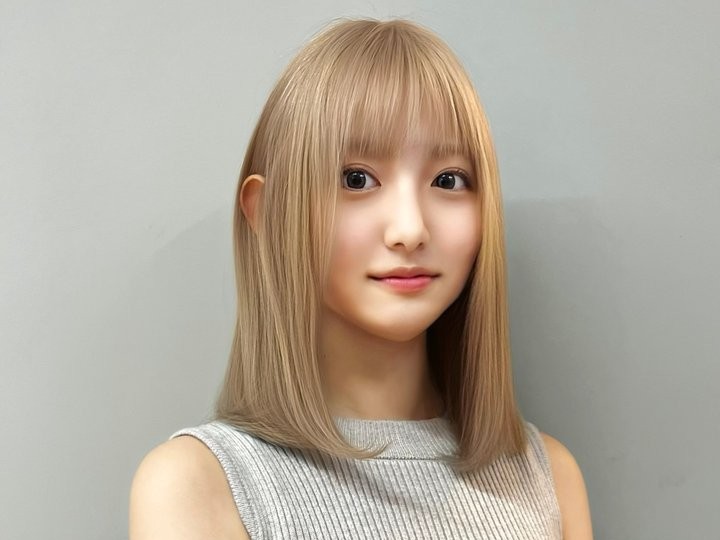ブリーチ2回のミルクティーベージュの髪色
