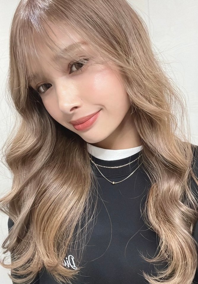 ロング × ミルクティーベージュ
