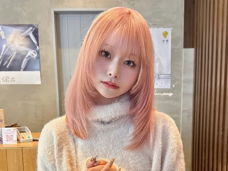 ピンクヘアカラー