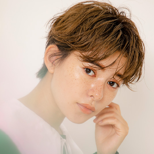 媚びないセンシュアルショート