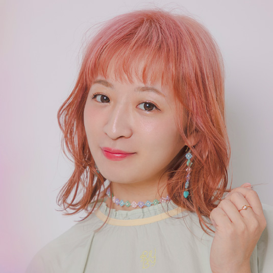 伸ばしかけでも可愛いガーリー外ハネ