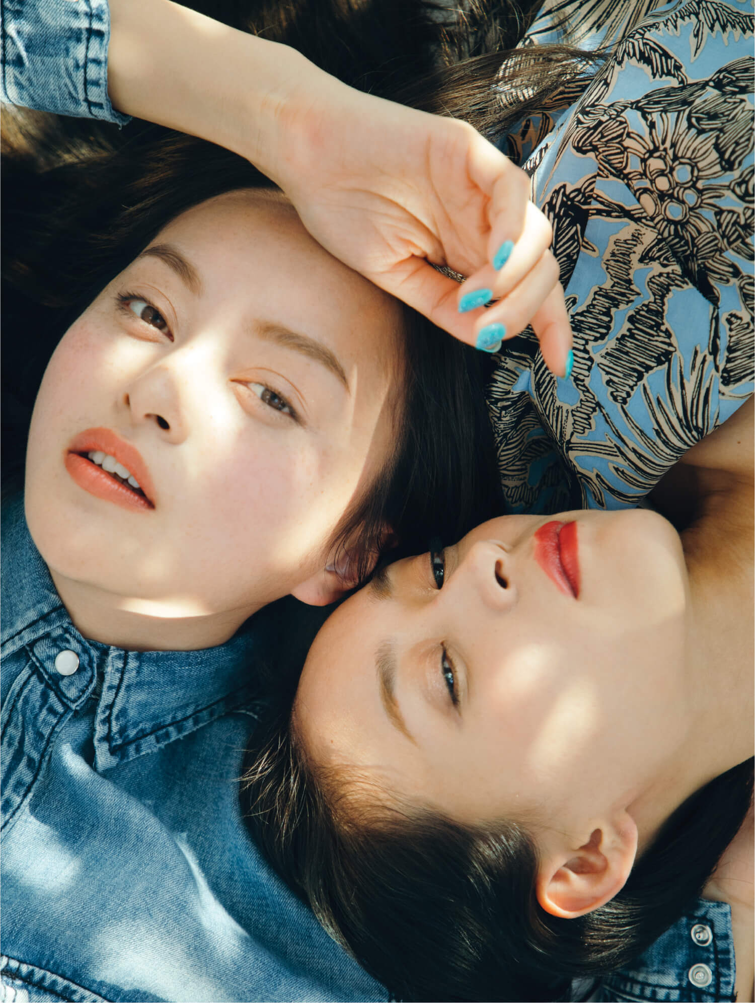 S/S 19 THROW COLOR JOURNAL