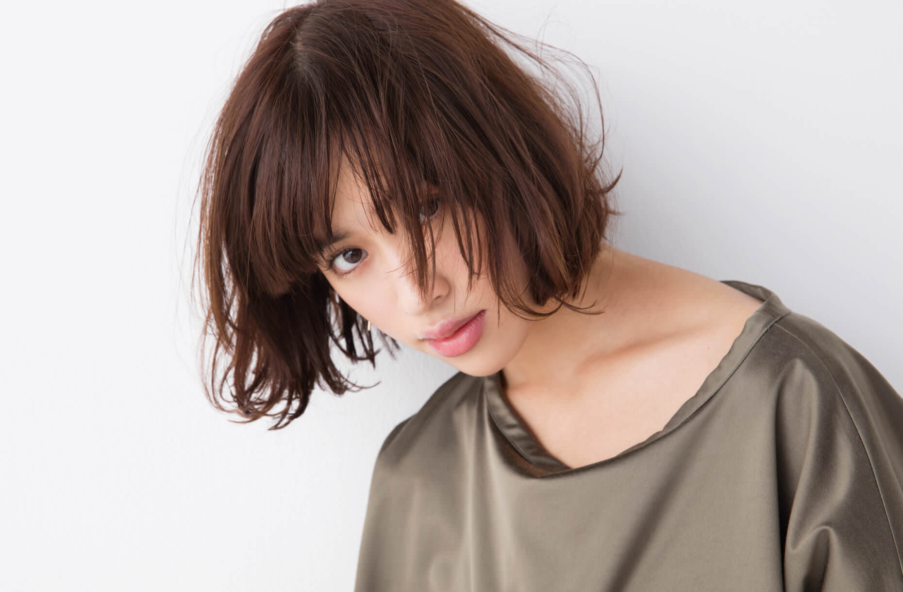 BROWN | THROW - アッシュにこだわったヘアカラー剤ブランド