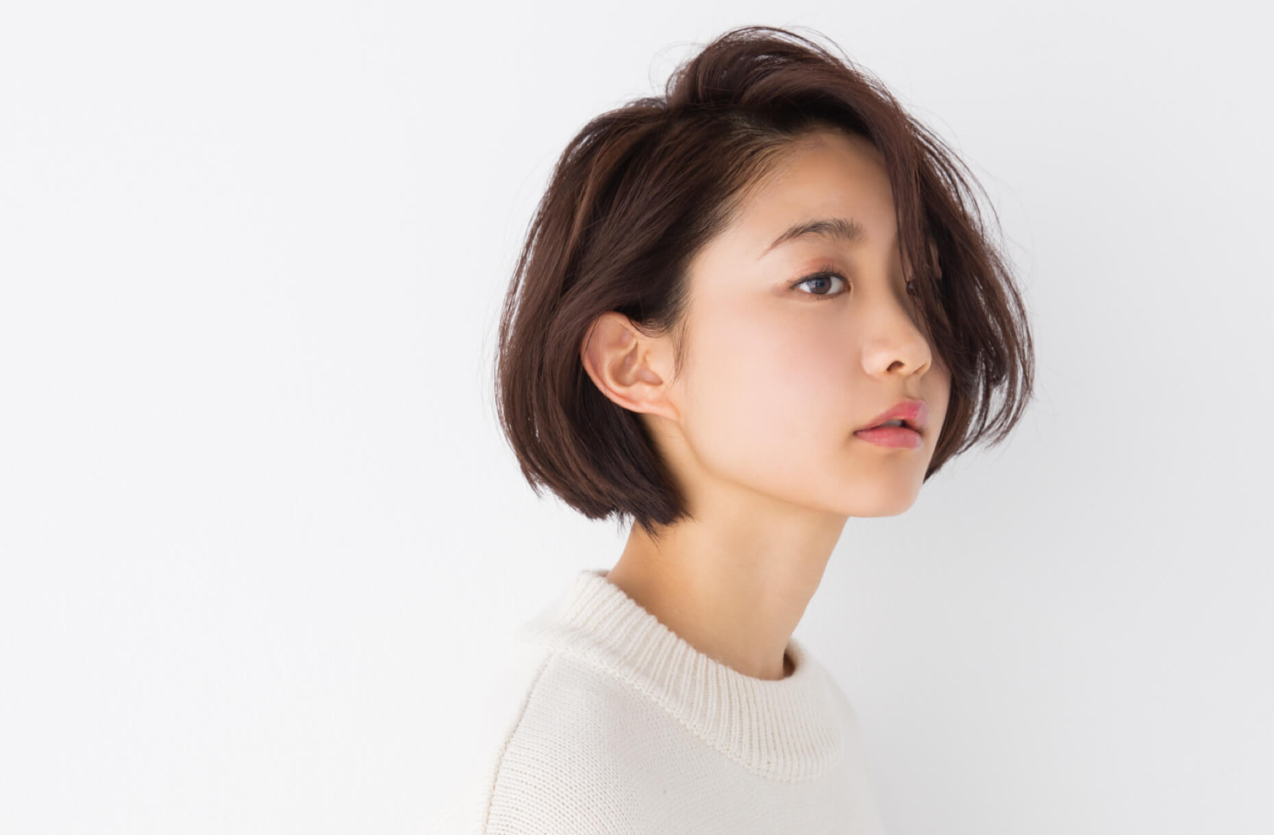 COMFORT BROWN | THROW - アッシュにこだわったヘアカラー剤ブランド