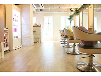 HAIR BRAND  Link 三宮店 